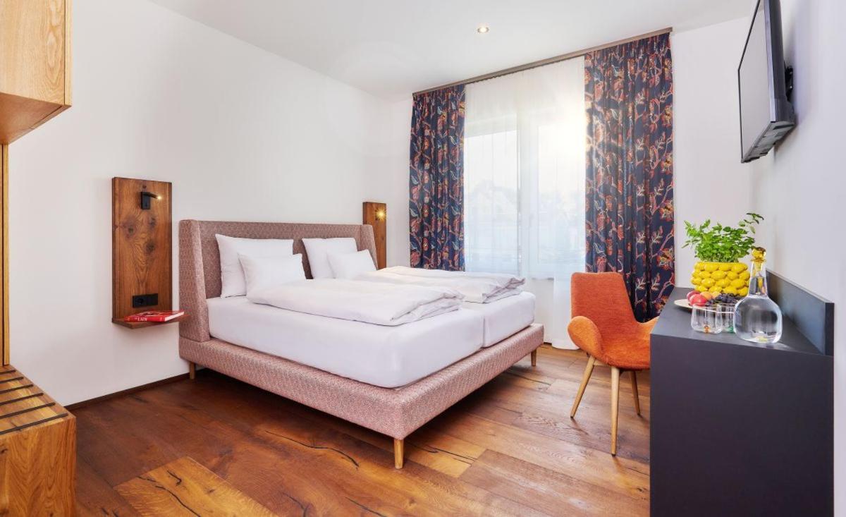 Hotel Der Einrichter Straubing Extérieur photo